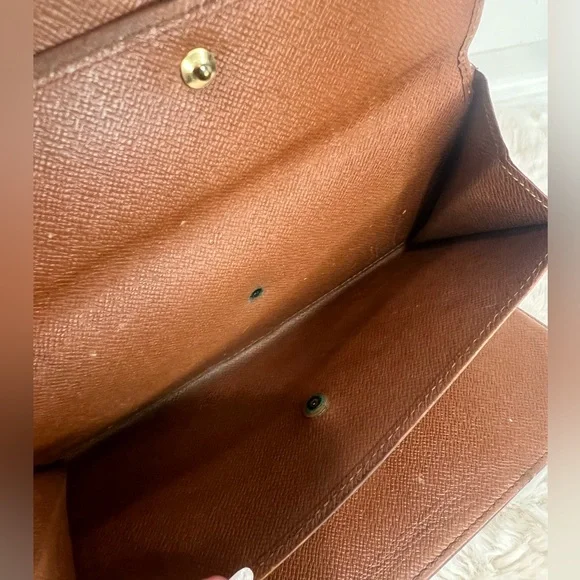 LOUIS VUITTON MONOGRAM PORTE TRESOR INTERNATIONAL WALLET - Picture 11 of 15